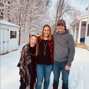 Meet your Posher, Jordan